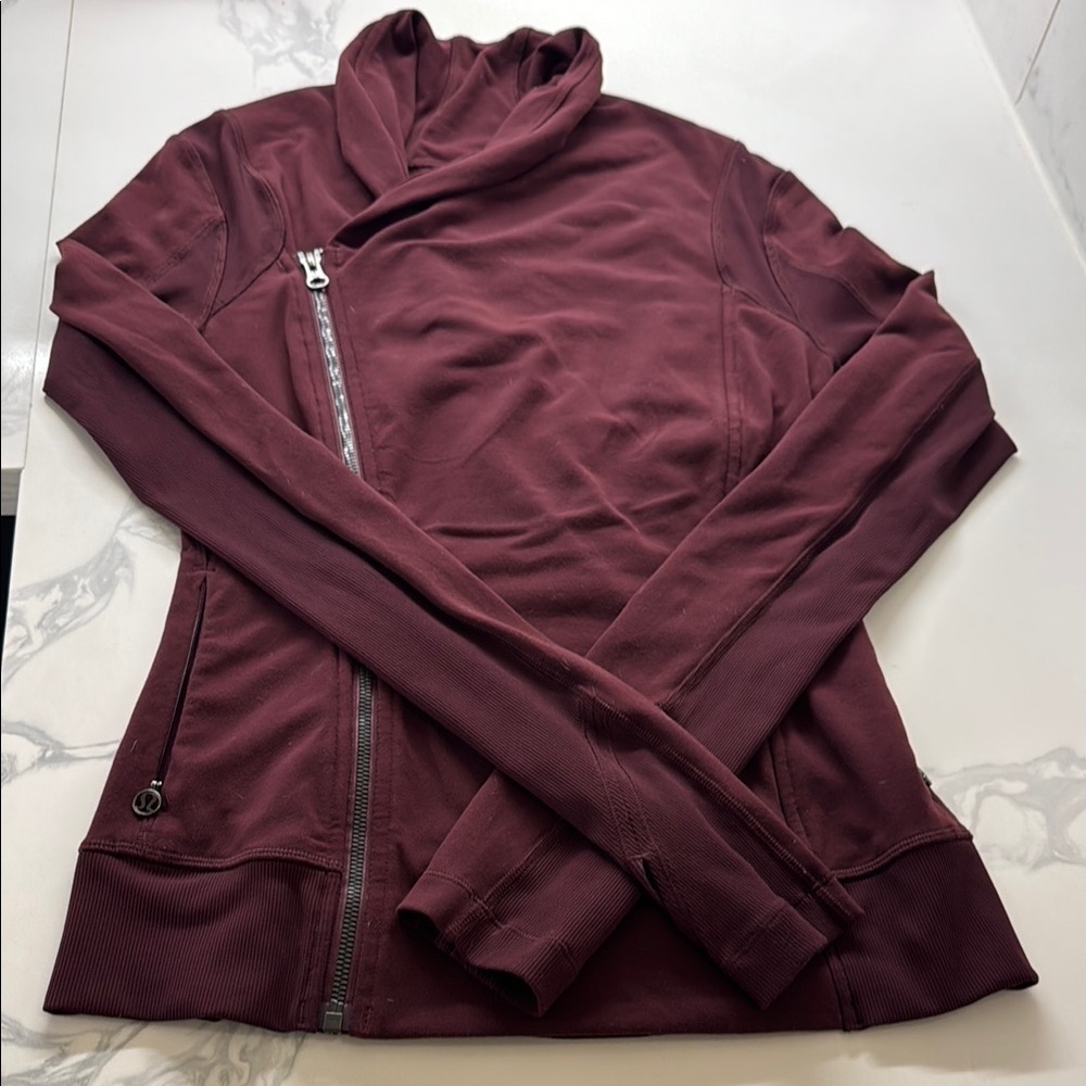 lululemon athletica Burgundy Sweatshirt 6 workout gym top shirt red zip up - Picture 1 of 6